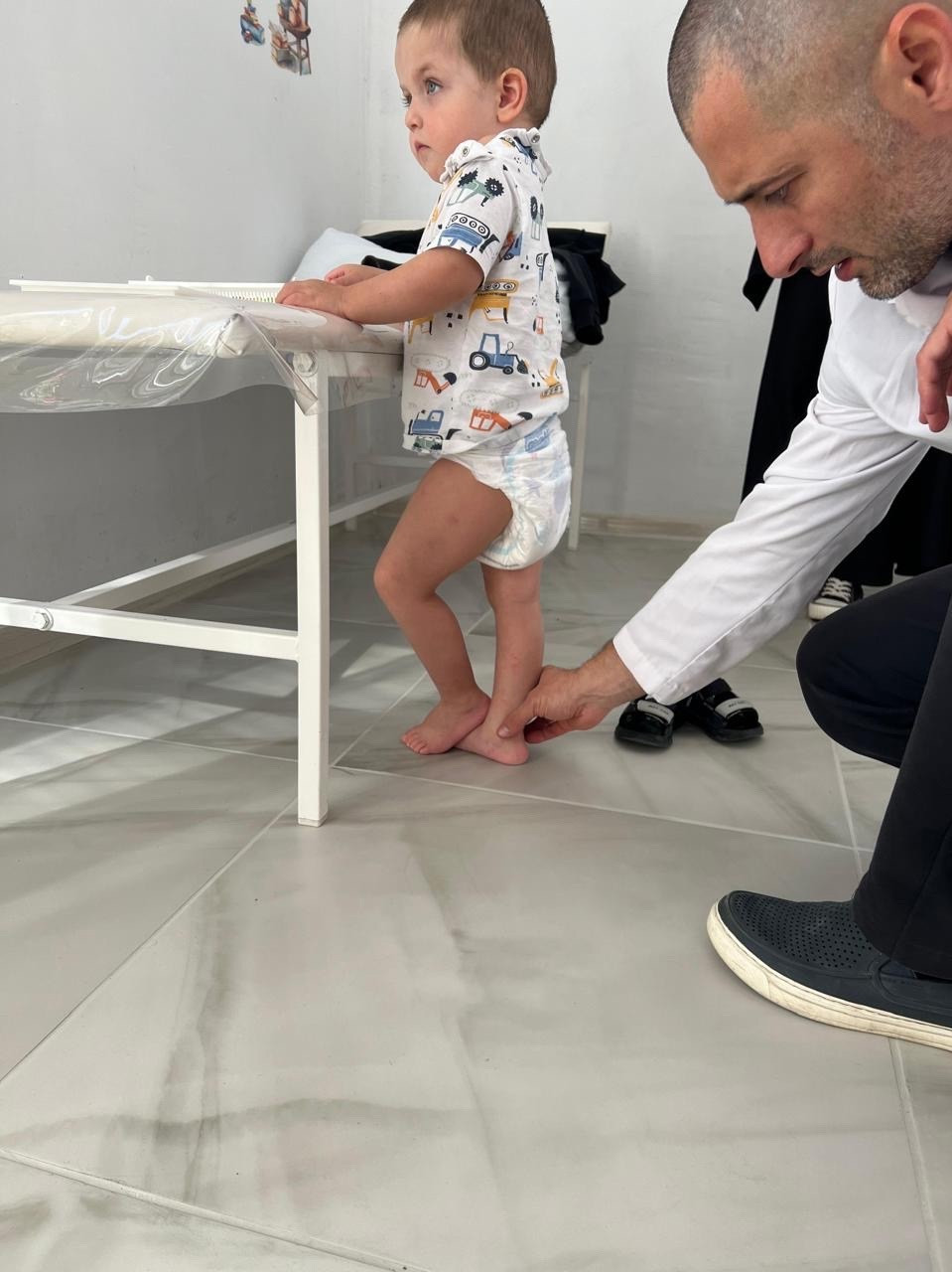 Осмотр врача-педиатра.